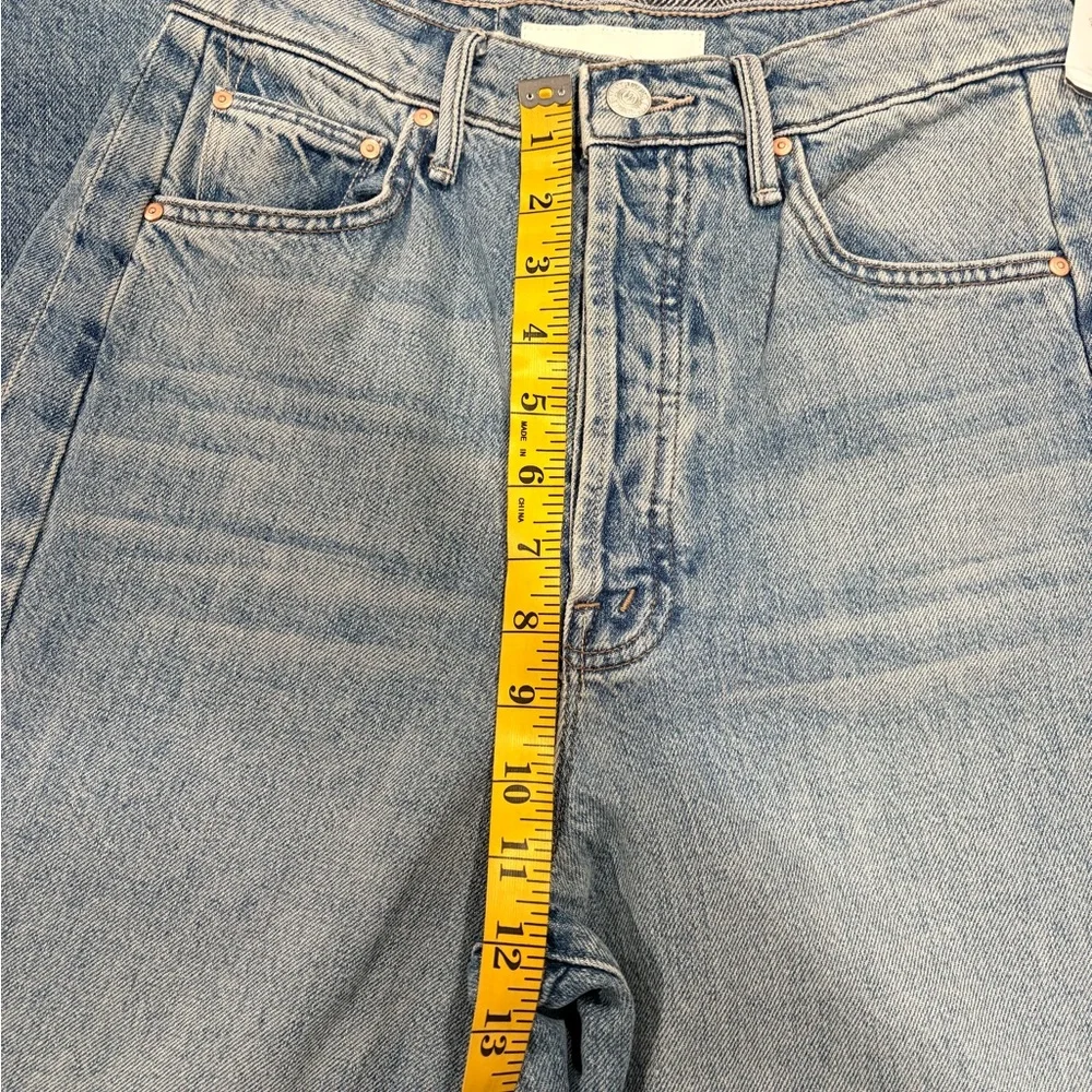 Mother The Pipe Dream Button Sneak High Rise Jeans in Leap At The Chance | 24 - Picture 8 of 14